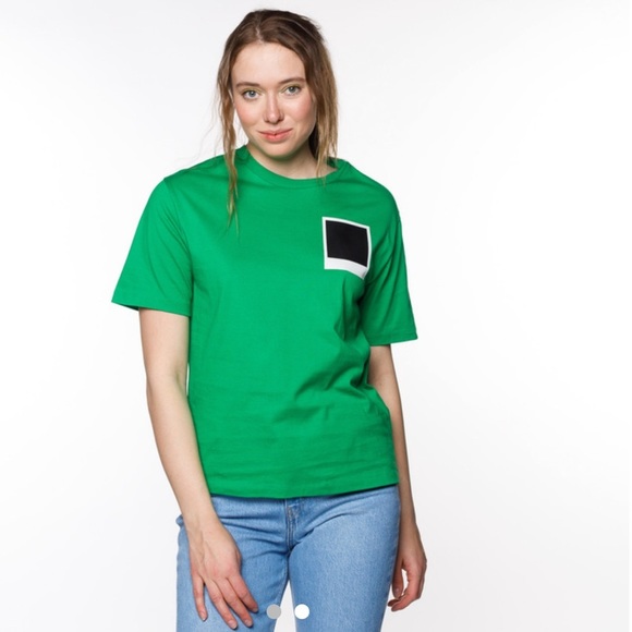 Lacoste Tops - Lacoste X POLAROID WOMEN’S CREW NECK PRINT COTTON T-SHIRT GREEN